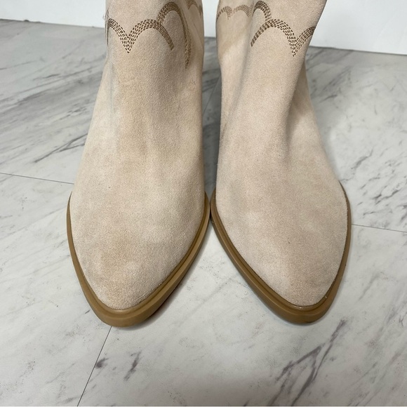 Dolce Vita Simran Tan Suede Western Heeled Bootie 13 - Picture 10 of 14